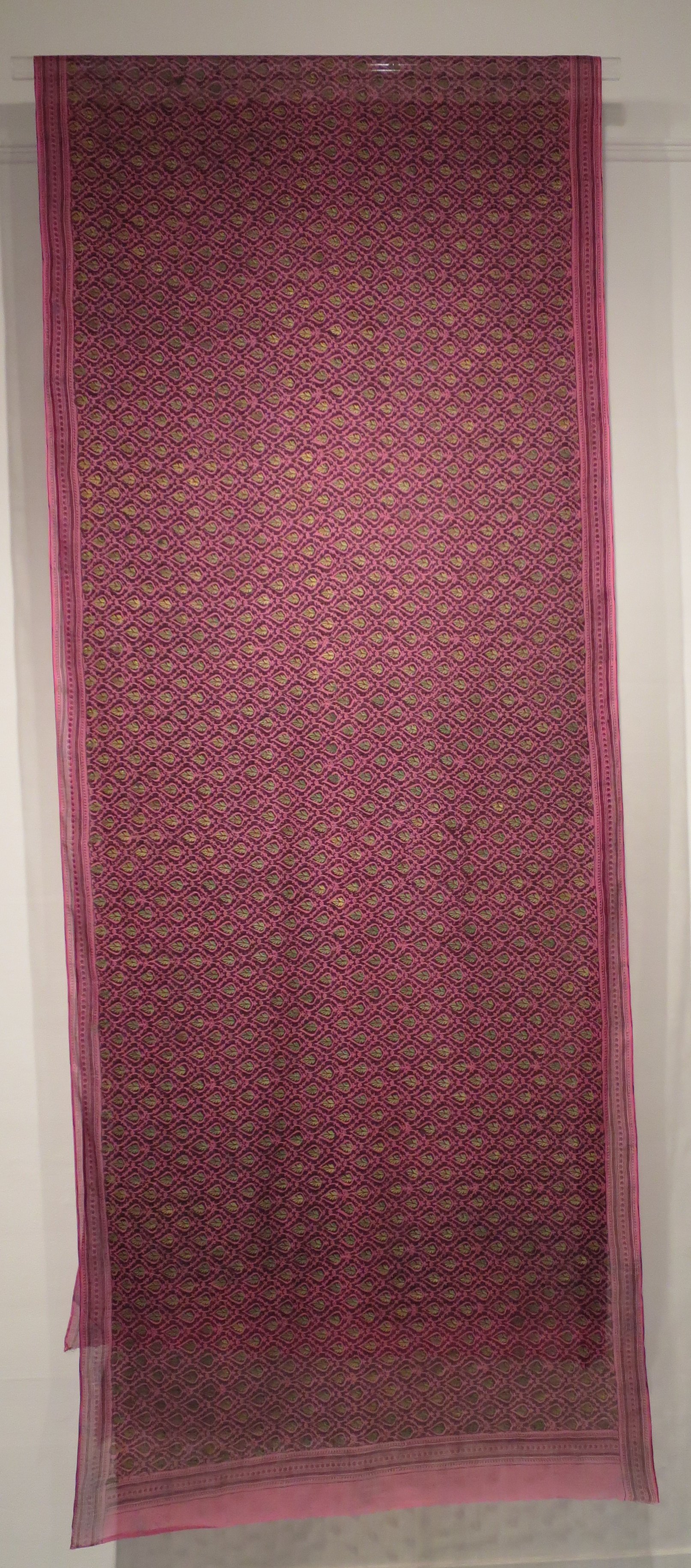 Sari from India, Rajasthan, Bagru, Honolulu Museum of Art 3967.1