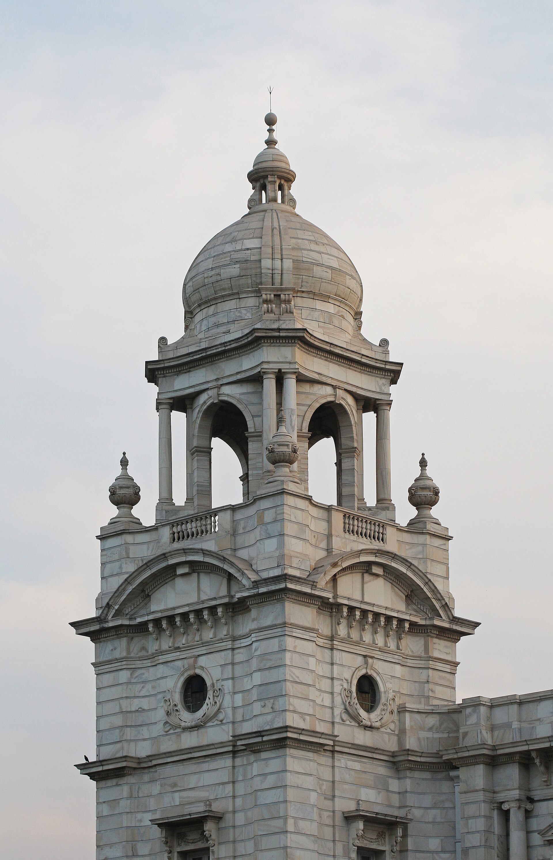 Pavilion at the Victoria Memorial, Kolkata 01